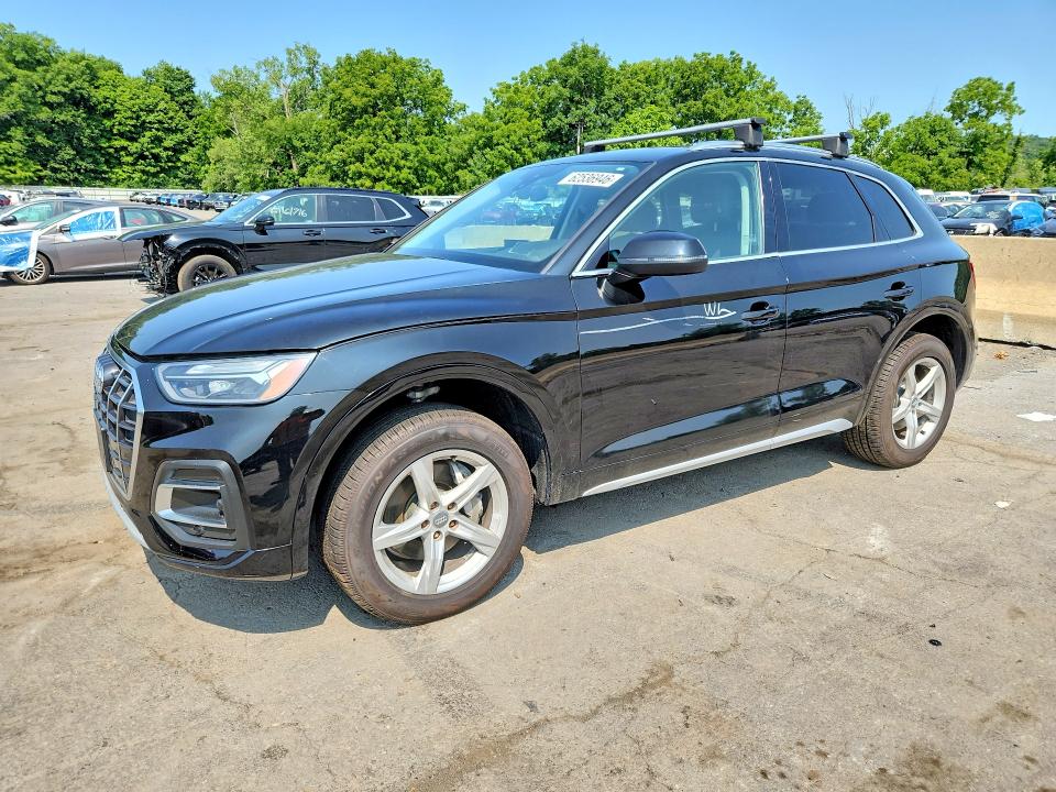 62536946 :رقم المزاد ، WA1AAAFY1M2001778 vin ، 2021 Audi Q5 مزاد بيع