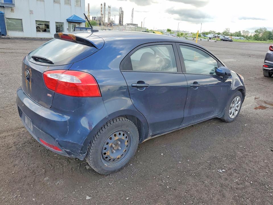 2015 Kia Rio მანქანა იყიდება აუქციონზე, vin: KNADM5A39F6981279, აუქციონის ნომერი: 60132296