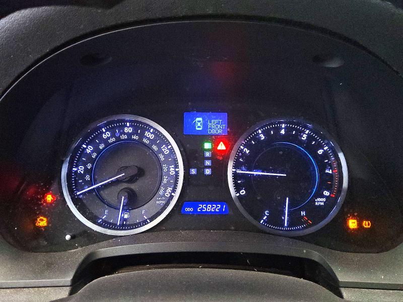 60676696 :رقم المزاد ، JTHBF5C22C5163210 vin ، 2012 Lexus Is مزاد بيع