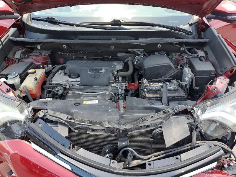 60308776 :رقم المزاد ، 2T3WFREV0JW465621 vin ، 2018 Toyota Rav4 مزاد بيع