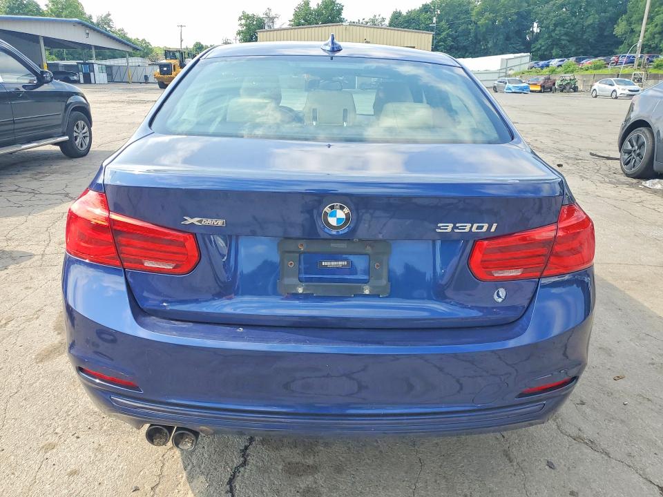 Продажа на аукционе авто 2018 Bmw 330, vin: WBA8D9C58JEM32467, номер лота: 61767356