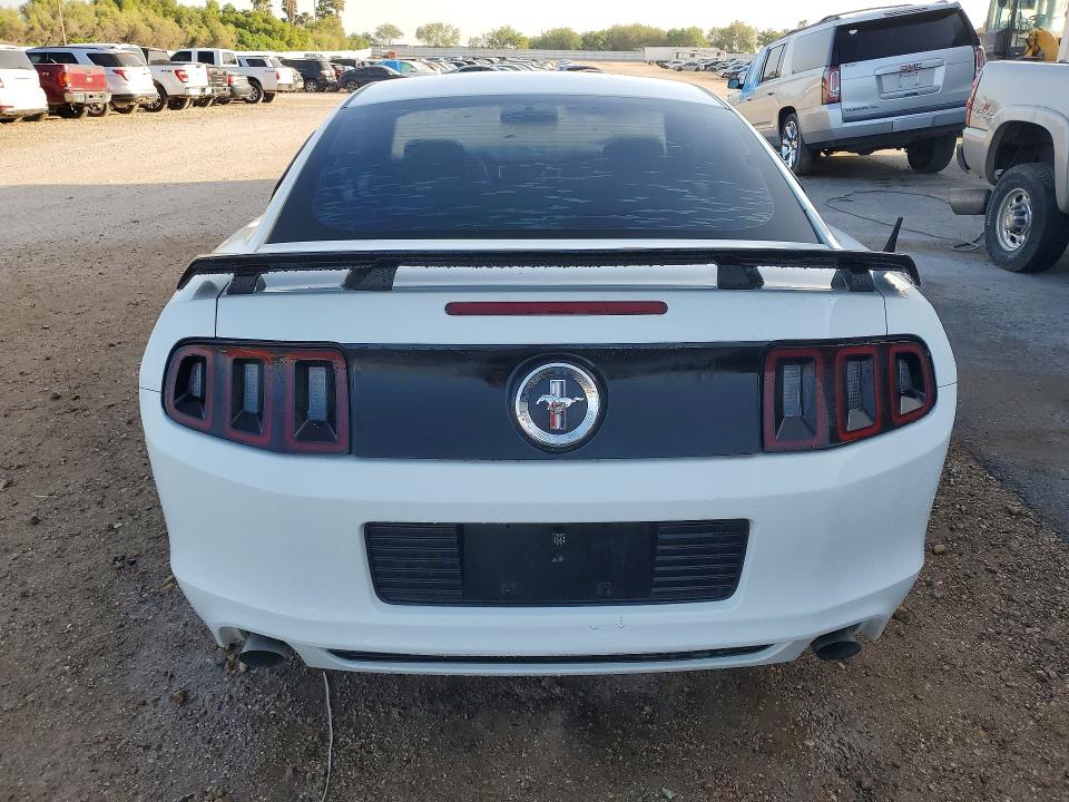 Продаж на аукціоні авто 2013 Ford Mustang, vin: 1ZVBP8AM0D5261123, номер лоту: 61744206