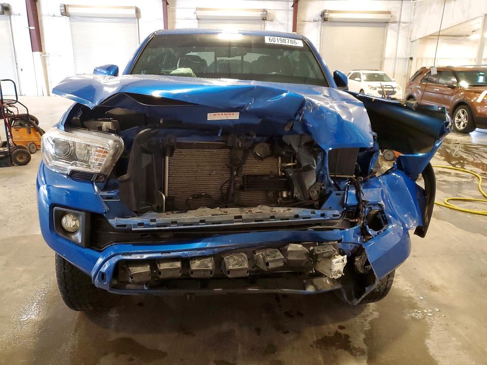 Продажа на аукционе авто 2016 Toyota Tacoma, vin: 3TMCZ5AN5GM040902, номер лота: 60198786