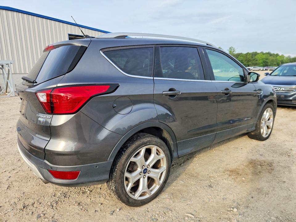 Продаж на аукціоні авто 2019 Ford Escape, vin: 1FMCU9J94KUB21740, номер лоту: 61790976