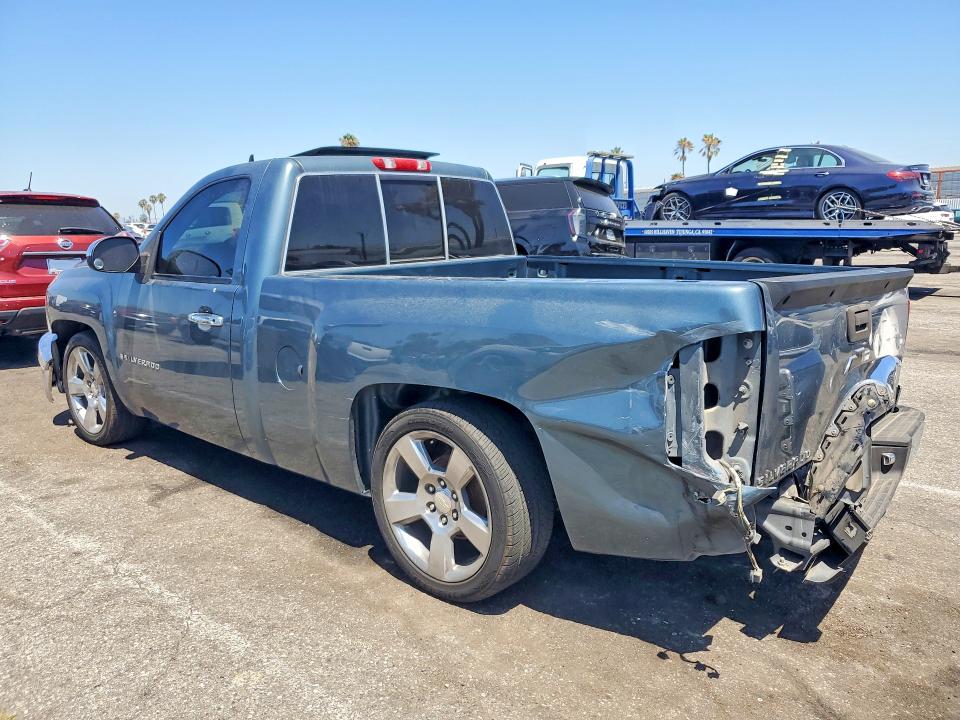 60446036 :رقم المزاد ، 1GCEC14C18Z117035 vin ، 2008 Chevrolet Silverado مزاد بيع
