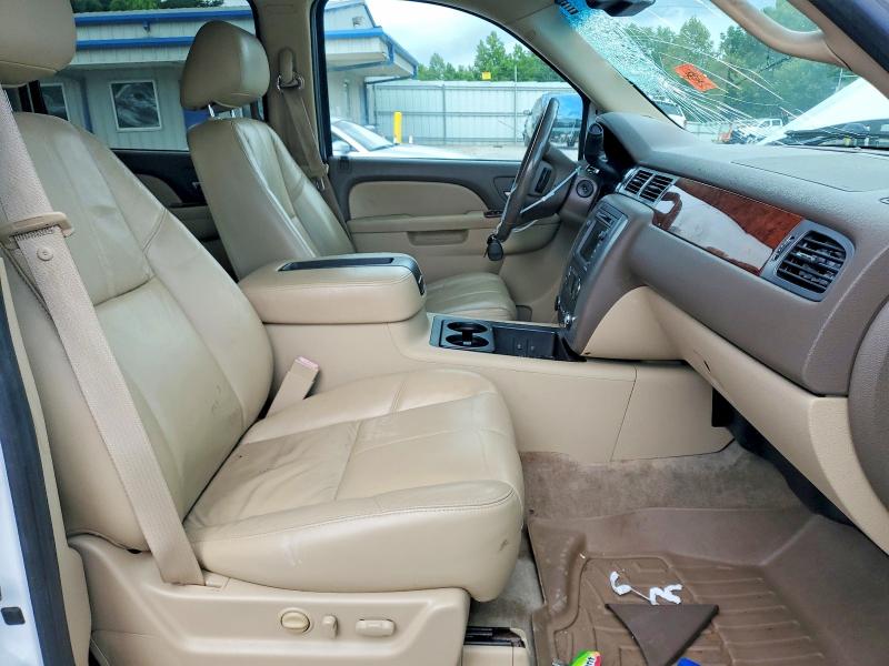 60005686 :رقم المزاد ، 1GKS2KE33BR297172 vin ، 2011 Gmc Yukon Xl مزاد بيع