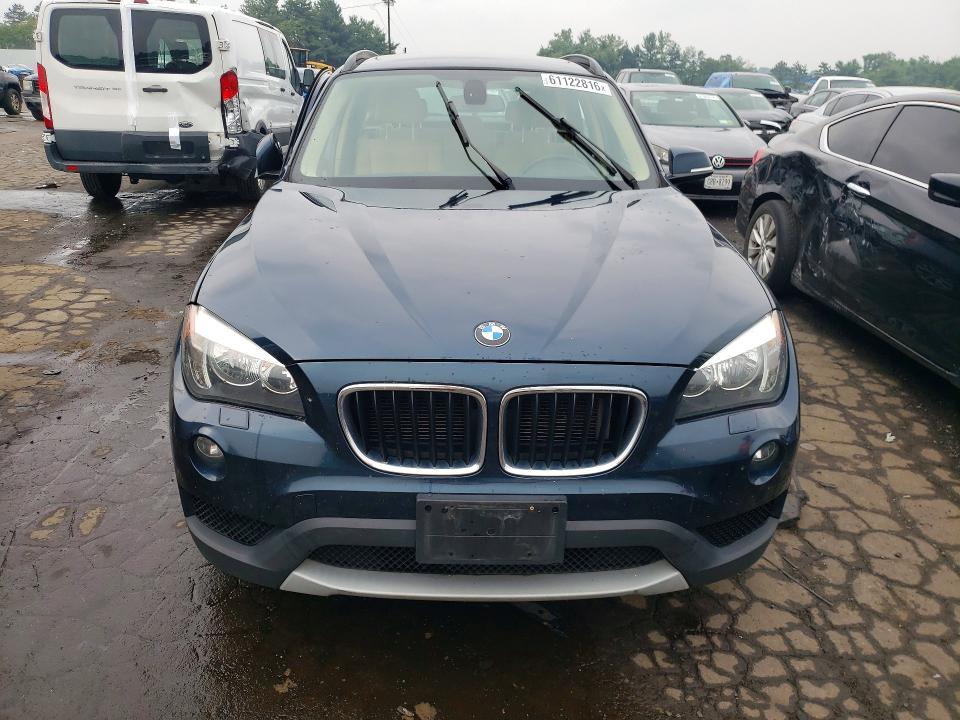 2013 Bmw X1 მანქანა იყიდება აუქციონზე, vin: WBAVL1C54DVR92482, აუქციონის ნომერი: 61122816