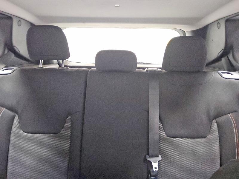 60868856 :رقم المزاد ، ZACCJBBT6GPE04034 vin ، 2016 Jeep Renegade مزاد بيع