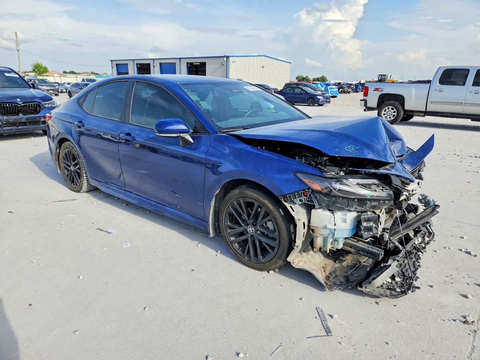 61432956 :رقم المزاد ، 4T1DAACK5SU013710 vin ، 2025 Toyota Camry مزاد بيع
