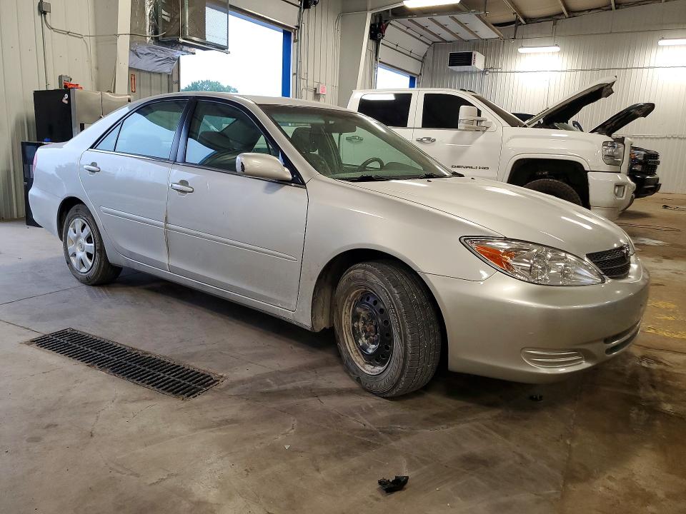 2002 Toyota Camry მანქანა იყიდება აუქციონზე, vin: 4T1BE32K72U044496, აუქციონის ნომერი: 63314436
