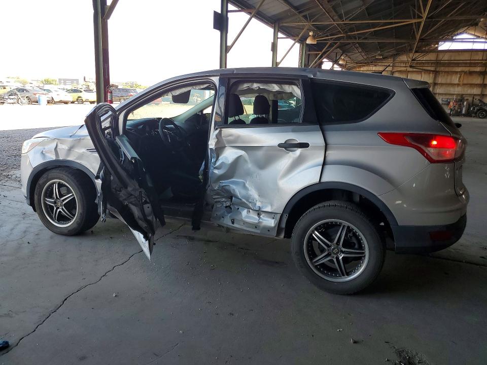 2013 Ford Escape მანქანა იყიდება აუქციონზე, vin: 1FMCU0F78DUB46727, აუქციონის ნომერი: 61565196
