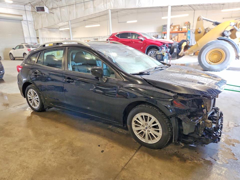 62483646 :رقم المزاد ، 4S3GTAB69J3742359 vin ، 2018 Subaru Impreza مزاد بيع