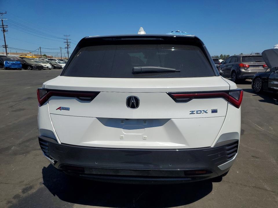 2024 Acura Zdx მანქანა იყიდება აუქციონზე, vin: 4W5KHMRK8RZ509407, აუქციონის ნომერი: 62810996