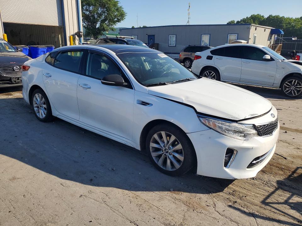 Продаж на аукціоні авто 2018 Kia Optima, vin: 5XXGT4L39JG236942, номер лоту: 60965836
