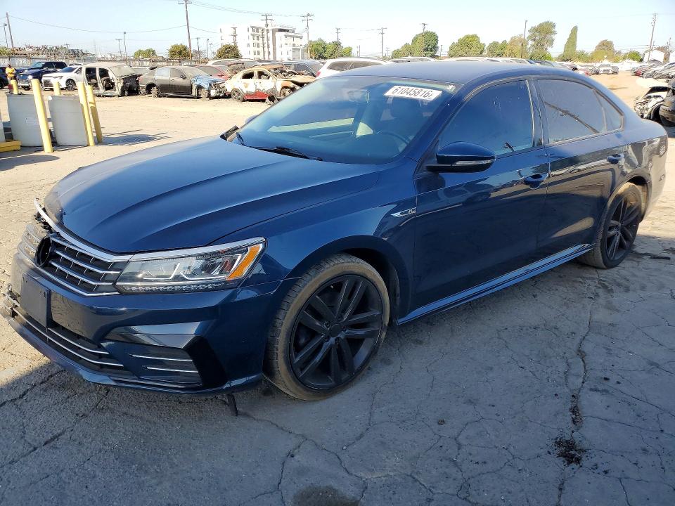 2018 Volkswagen Passat მანქანა იყიდება აუქციონზე, vin: 1VWAA7A34JC016718, აუქციონის ნომერი: 61045816