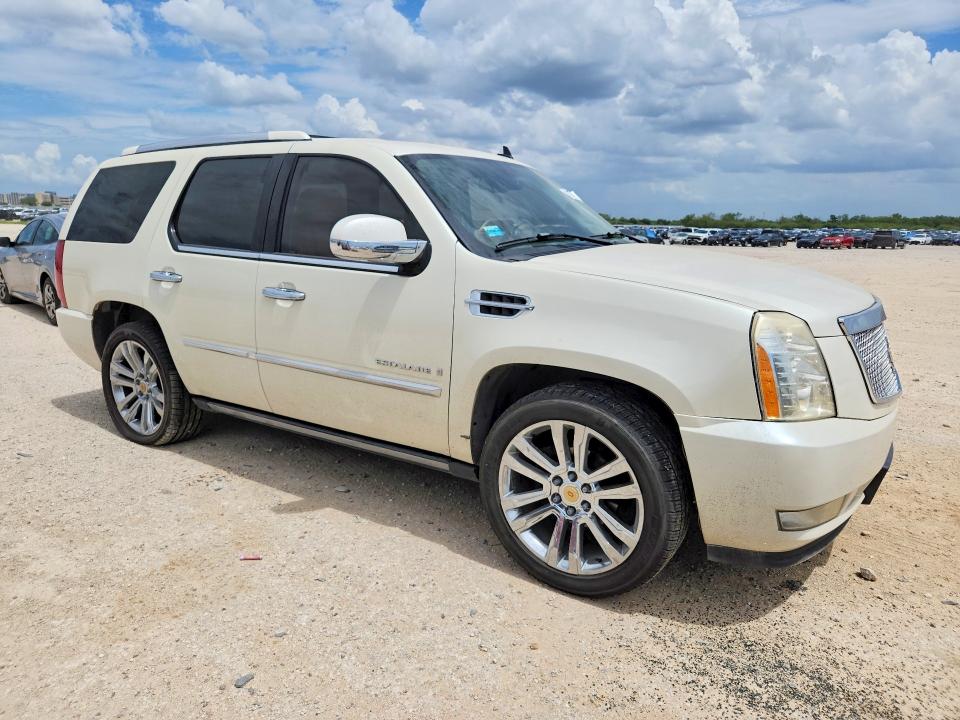 Продажа на аукционе авто 2007 Cadillac Escalade, vin: 1GYEC63887R309488, номер лота: 61127066
