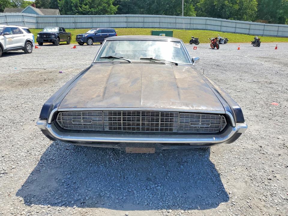 Продажа на аукционе авто 1968 Ford Thunderbird, vin: 8Y83N111828, номер лота: 60580196