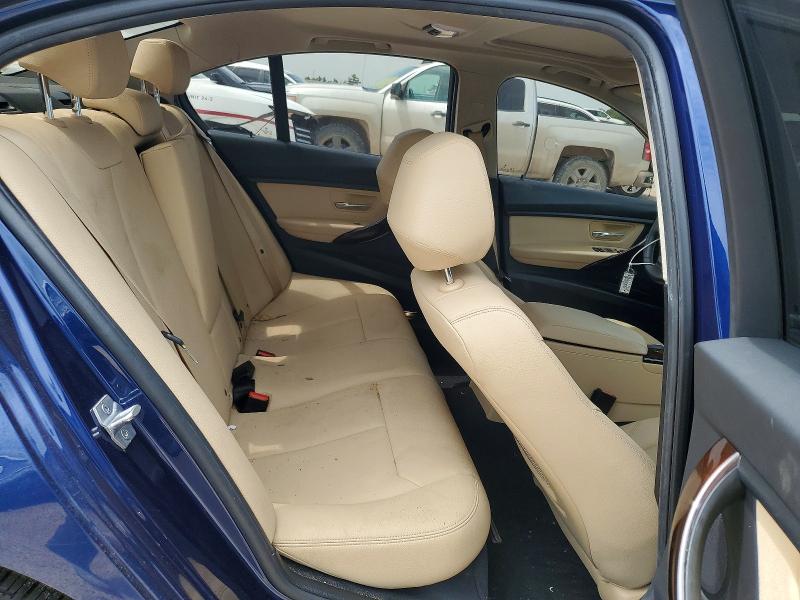 60892096 :رقم المزاد ، WBA8A9C59JAH14152 vin ، 2018 Bmw 320 مزاد بيع