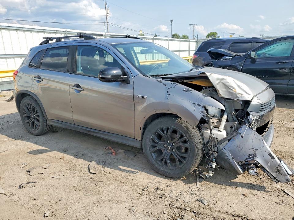 61846176 :رقم المزاد ، JA4AP3AUXHZ036265 vin ، 2017 Mitsubishi Outlander Sport مزاد بيع
