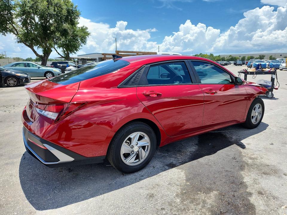 Продаж на аукціоні авто 2024 Hyundai Elantra, vin: KMHLL4DGXRU802088, номер лоту: 59683366