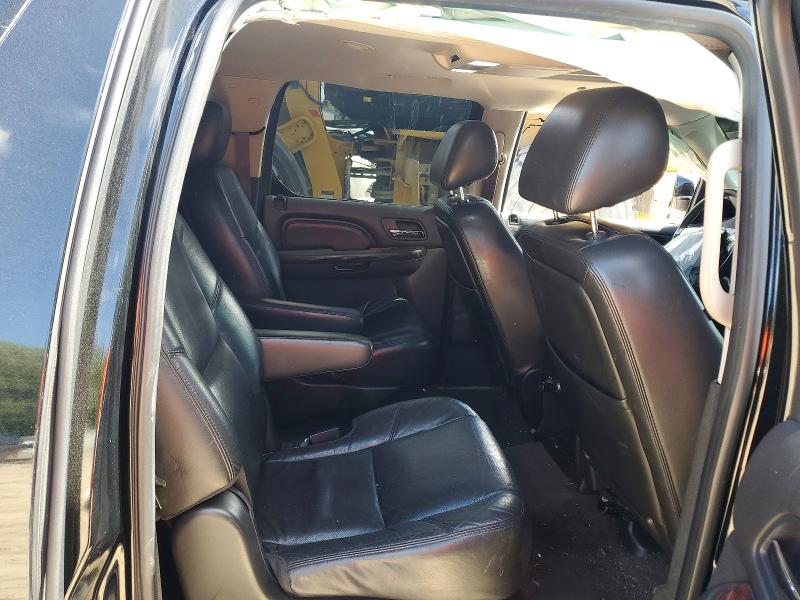 2011 Cadillac Escalade მანქანა იყიდება აუქციონზე, vin: 1GYS4JEF6BR187771, აუქციონის ნომერი: 61204616
