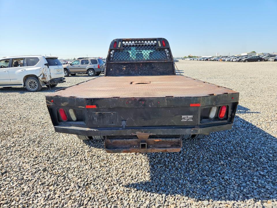 61434266 :رقم المزاد ، 1FD0W5HT6FEB56920 vin ، 2015 Ford F550 مزاد بيع