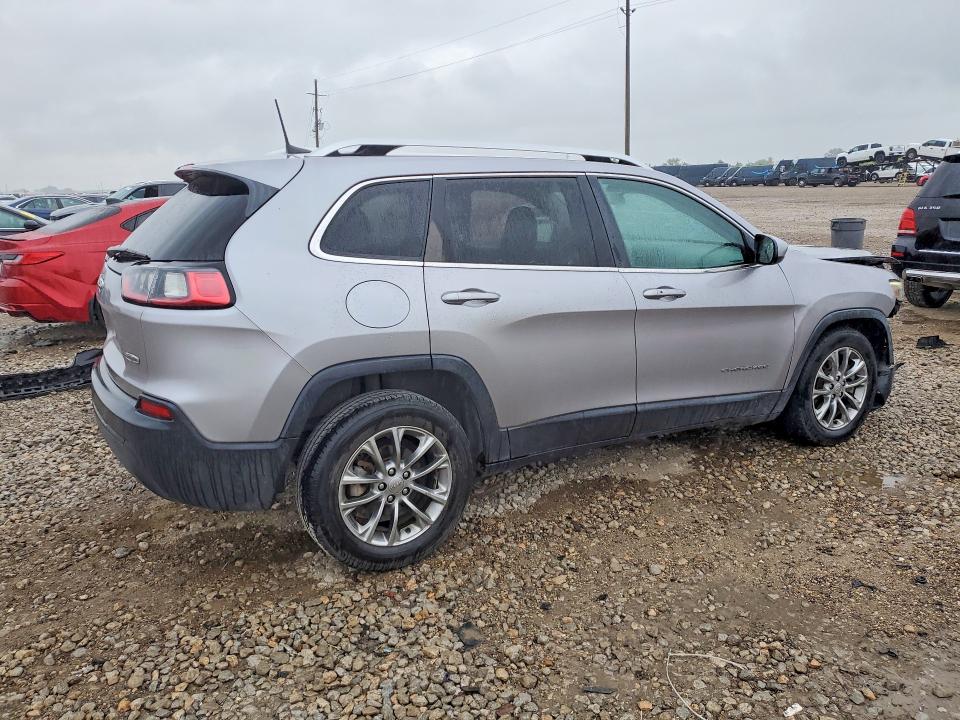 62301476 :رقم المزاد ، 1C4PJLLB8KD151304 vin ، 2019 Jeep Cherokee مزاد بيع