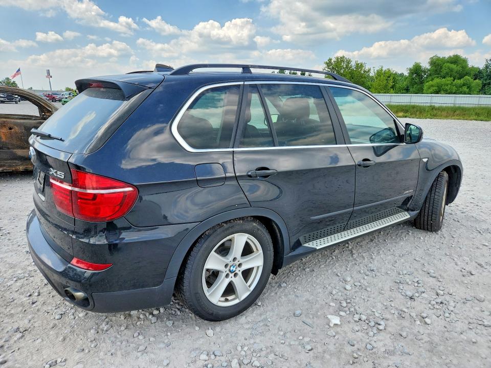 Продажа на аукционе авто 2013 Bmw X5, vin: 5UXZW0C56D0B93632, номер лота: 60175226