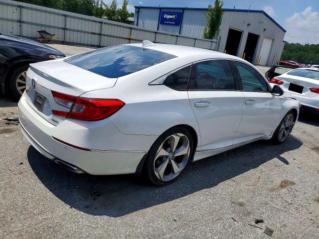Продаж на аукціоні авто 2018 Honda Accord, vin: 1HGCV1F9XJA144162, номер лоту: 61469956