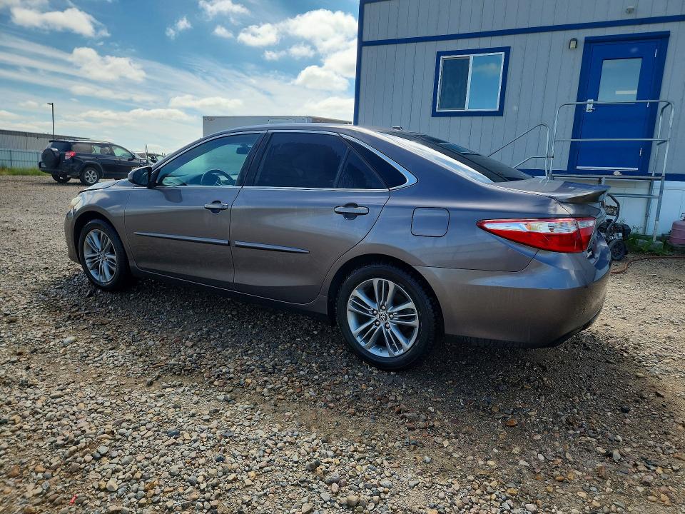 2015 Toyota Camry მანქანა იყიდება აუქციონზე, vin: 4T1BF1FK5FU078812, აუქციონის ნომერი: 59857336