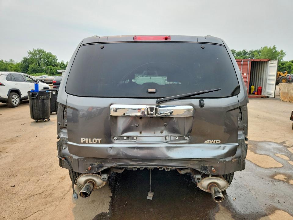 60795126 :رقم المزاد ، 5FNYF4H76BB063375 vin ، 2011 Honda Pilot مزاد بيع