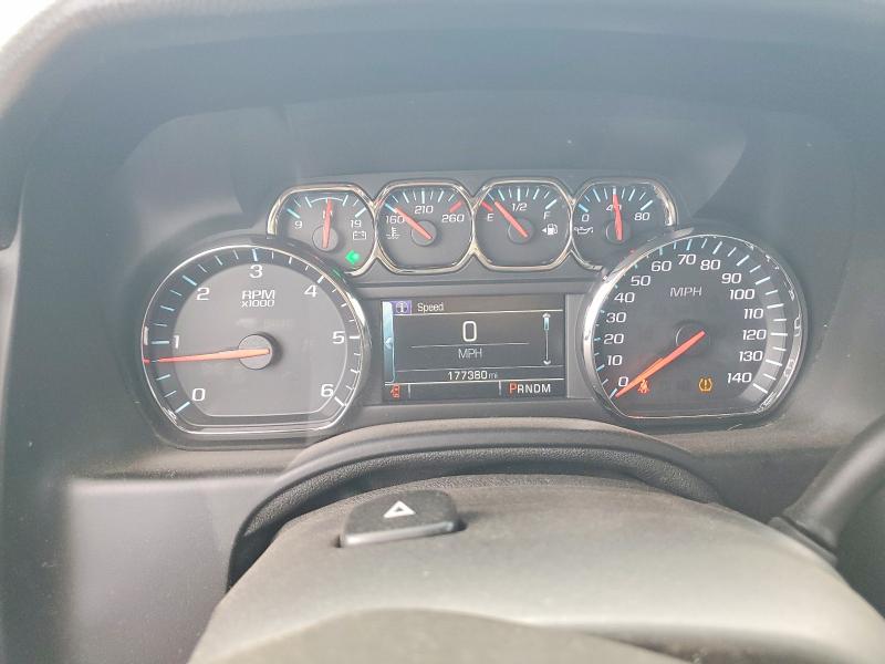 2015 Chevrolet Suburban მანქანა იყიდება აუქციონზე, vin: 1GNSKKKC7FR287466, აუქციონის ნომერი: 63342666