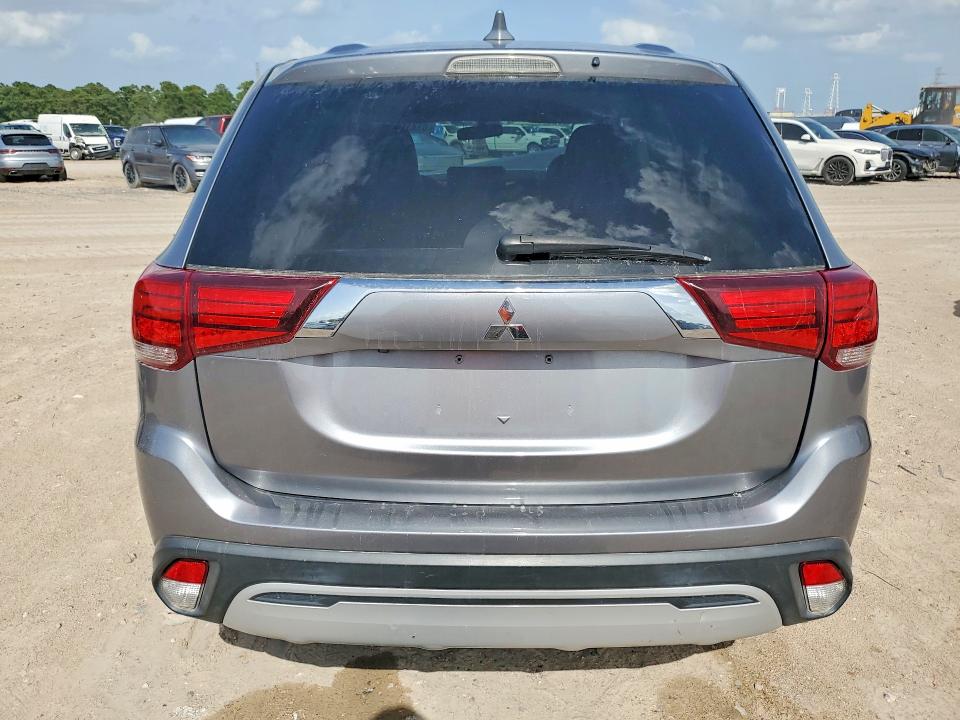 Продажа на аукционе авто 2019 Mitsubishi Outlander, vin: JA4AD3A3XKZ043045, номер лота: 61436506