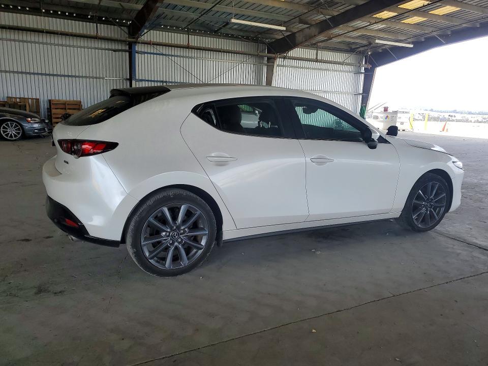 Продаж на аукціоні авто 2021 Mazda 3, vin: JM1BPAKL6M1403403, номер лоту: 61924366