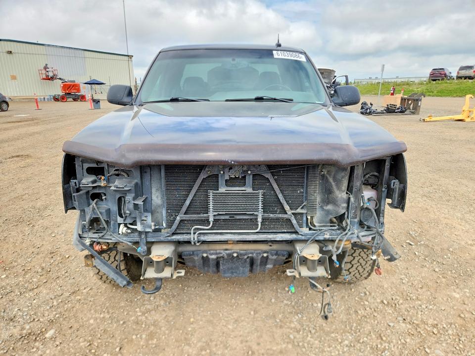 Продаж на аукціоні авто 2003 Chevrolet Silverado, vin: 2GCEK19TX31257744, номер лоту: 61039086