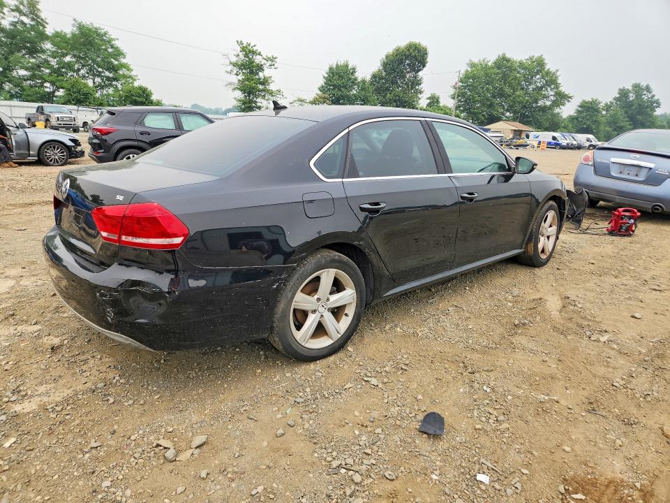 2012 Volkswagen Passat მანქანა იყიდება აუქციონზე, vin: 1VWBP7A35CC009816, აუქციონის ნომერი: 61584946