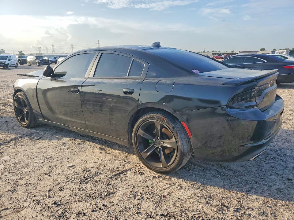 60613436 :رقم المزاد ، 2C3CDXHG3FH754577 vin ، 2015 Dodge Charger مزاد بيع
