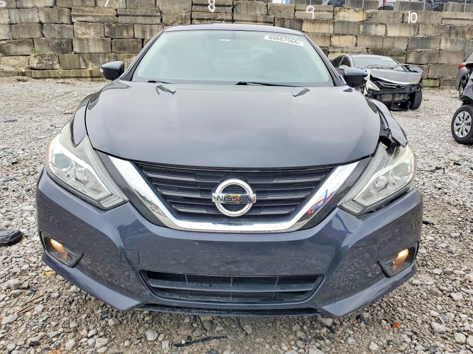 Продажа на аукционе авто 2018 Nissan Altima, vin: 1N4AL3AP9JC232174, номер лота: 60667566