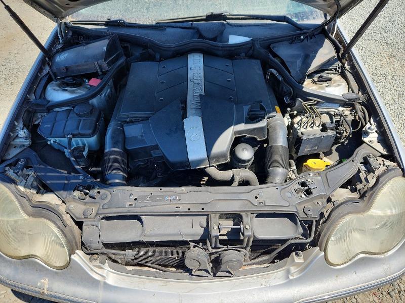 2003 Mercedes-benz C მანქანა იყიდება აუქციონზე, vin: WDBRF61JX3F330003, აუქციონის ნომერი: 60646416