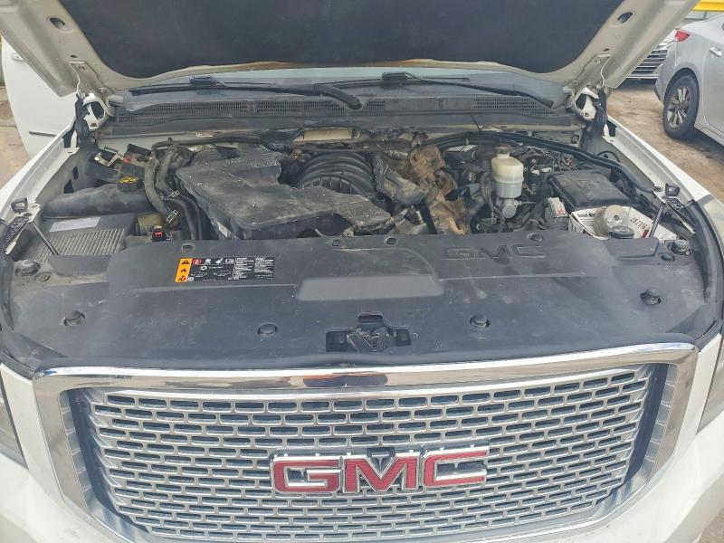 Продажа на аукционе авто 2017 Gmc Yukon Xl, vin: 1GKS2HKJ0HR255878, номер лота: 61152586