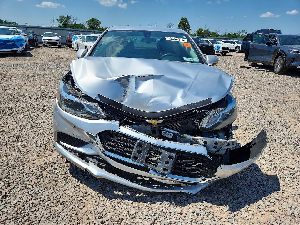 Продаж на аукціоні авто 2017 Chevrolet Cruze, vin: 1G1BE5SM0H7272325, номер лоту: 60940576