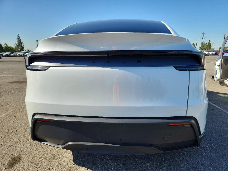 Продаж на аукціоні авто 2026 Tesla Model Y, vin: 7SAYGDED4TF583506, номер лоту: 62355116