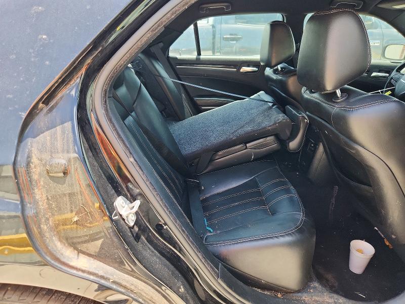 Продажа на аукционе авто 2018 Chrysler 300, vin: 2C3CCABG6JH243320, номер лота: 61876046