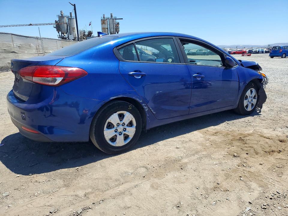 Продажа на аукционе авто 2017 Kia Forte, vin: 3KPFK4A70HE093595, номер лота: 60004686