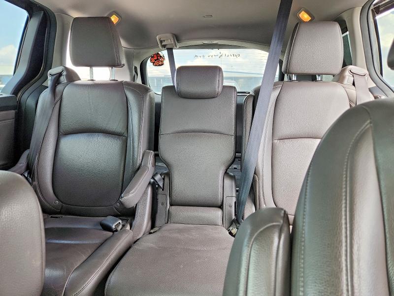 61608916 :رقم المزاد ، 5FNRL6H81KB103296 vin ، 2019 Honda Odyssey مزاد بيع