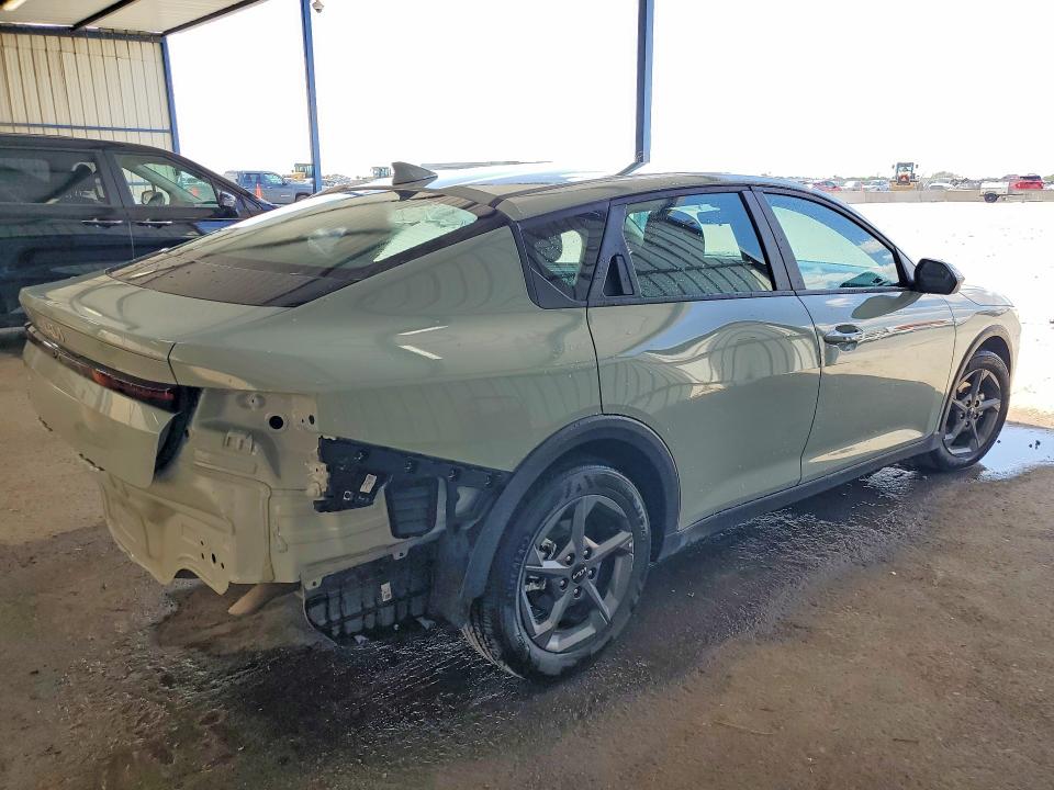 Продаж на аукціоні авто 2026 Kia K4, vin: 3KPFT4DEXTE290368, номер лоту: 61547256