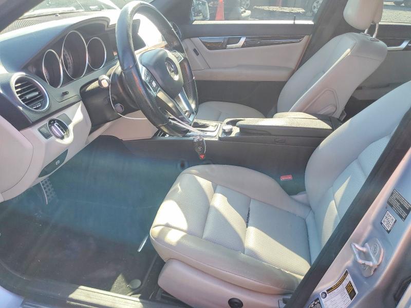 Продаж на аукціоні авто 2014 Mercedes-benz C, vin: WDDGF4HB0EA948092, номер лоту: 62276236