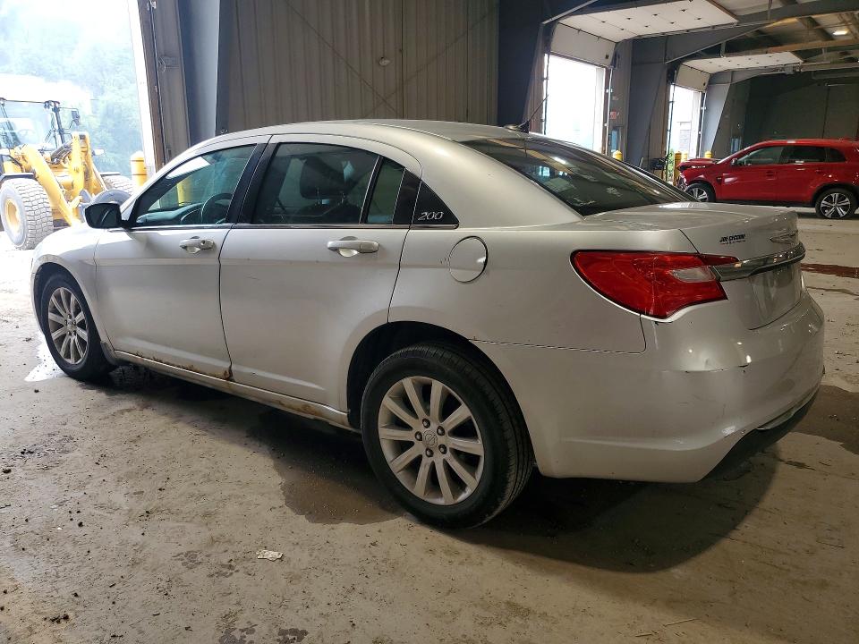 61665986 :رقم المزاد ، 1C3CCBBBXCN102111 vin ، 2012 Chrysler 200 مزاد بيع