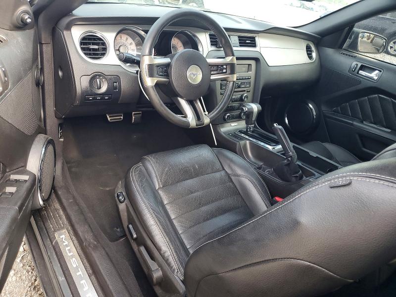 60875126 :رقم المزاد ، 1ZVBP8EN5A5119865 vin ، 2010 Ford Mustang مزاد بيع