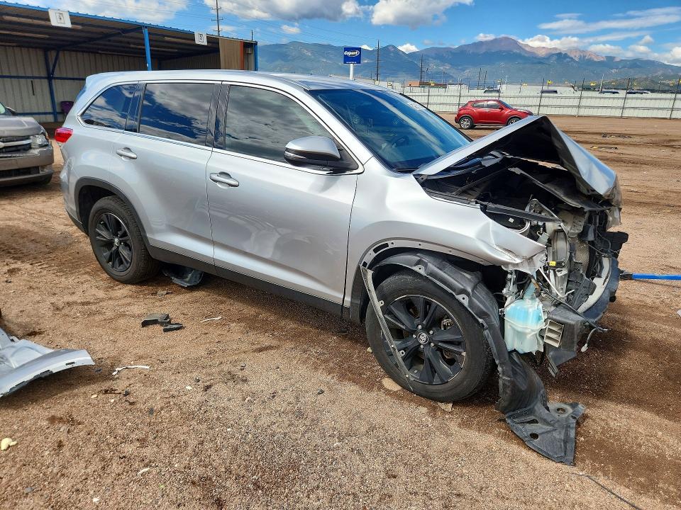 Продажа на аукционе авто 2019 Toyota Highlander, vin: 5TDZARFH5KS050625, номер лота: 62283726